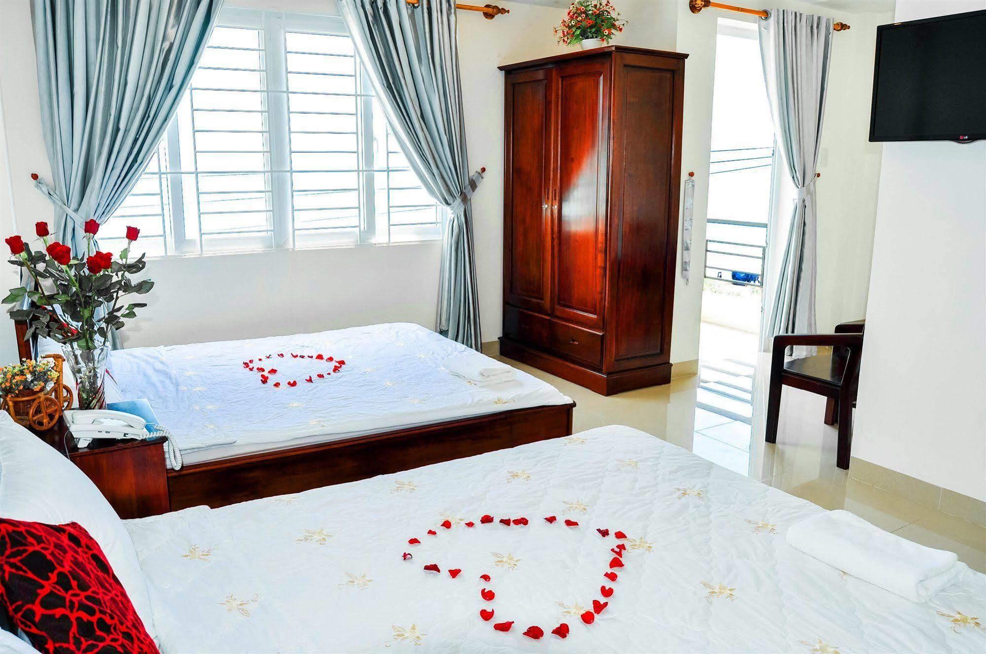 Thien Thanh Hotel - E Dragon Nha Trang Kültér fotó